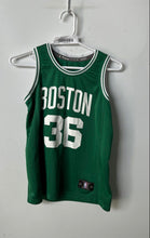 Load image into Gallery viewer, Fanatics Youth Green White Boston Celtics Marcus Smart #36 Basketball Jersey S
