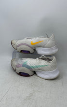 Load image into Gallery viewer, Nike Womens Air Zoom SuperRep 2 White Low Top Lace-Up Sneaker Shoes Size 7.5
