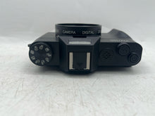 Load image into Gallery viewer, Vivitar Black 48MP 4K Ultra HD Digital Video Camera With Carrying Case
