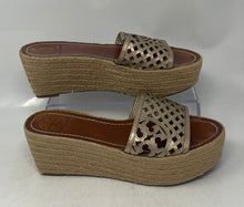 Load image into Gallery viewer, Authentic Tory Burch Womens Brown Espadrille Wedge Slide Sandals Sz 7.5 Stained
