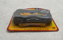 Load image into Gallery viewer, Kodak Advantix Access Gray One-Time-Use Auto Flash Film Camera Not Tested

