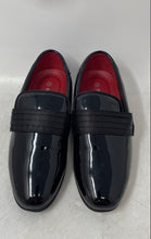 Load image into Gallery viewer, Bruno Marc Boys Black Patent Leather Formal Loafer Dress Shoes Size 11C
