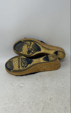 Load image into Gallery viewer, Italian Shoemakers Womens Blue Open Toe Slip-On Wedge Platform Sandals Size 7.5
