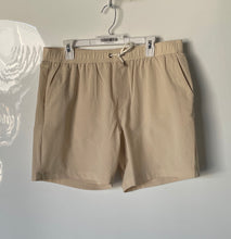 Load image into Gallery viewer, Zara Mens Beige Striped Print Slash Pocket Flat Front Drawstring Shorts Size XL
