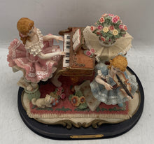 Load image into Gallery viewer, Casinelli Multicolor Victorian Style Porcelain Represents 2 Musicians Figurine
