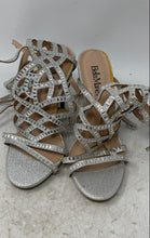 Load image into Gallery viewer, Bella Marie Womens Gray Open Toe Stiletto Gladiator Heels Size 9
