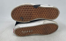 Load image into Gallery viewer, Vans Boys Off The Wall 500714 Black White Lace-Up Low Top Sneakers Shoes Sz 2.5Y
