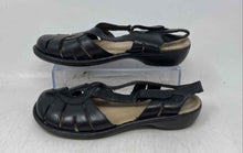 Load image into Gallery viewer, Clarks Bendables Womens Black Leather Hook &amp; Loop Fisherman Sandals Size 7.5M
