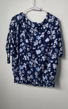 Load image into Gallery viewer, Michael Kors Womens Blue White Floral Print Short Sleeve Blouse Top Size Large
