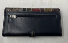 Load image into Gallery viewer, Mancini Womens Brown Black Patchwork Card Holder Flap Trifold Wallet
