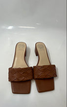 Load image into Gallery viewer, Vince Camuto Womens Semtera Brown Leather Slip-On Slide Sandals Size 8.5 M
