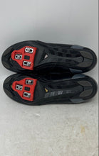 Load image into Gallery viewer, Gavin Unisex Black Leather Round Toe Hook &amp; Loop Cycling Shoes Size 44
