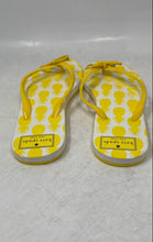 Load image into Gallery viewer, Kate Spade New York Womens Nova Yellow Pineapple Print Flip-Flop Sandals Size 8M

