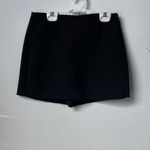 Load image into Gallery viewer, Zara Womens Black Stretch Belt Loops Side Zip Regular Fit Mini Skort Size XS
