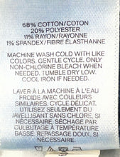 Load image into Gallery viewer, Express Womens Blue Denim Stretch Mid-Rise Ankle Legging Jeans Size 0S
