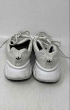 Load image into Gallery viewer, Adidas Boys Swift Run 22 White Black Lace-Up Low Top Sneakers Shoes Size 3.5

