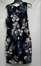 Load image into Gallery viewer, Banana Republic Womens Black Floral Sleeveless V-Neck Back-Zip Sheath Dress Sz 6
