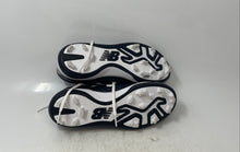 Load image into Gallery viewer, New Balance Boys 4040 V5 J4040BK5 Black White Lace-Up Baseball Cleats Size 8M
