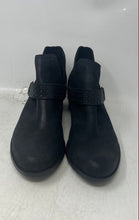 Load image into Gallery viewer, Sorel Womens Lolla II Black Studded Pull-On Ankle Booties Size 9.5
