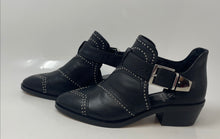 Load image into Gallery viewer, Vince Camuto Womens Raina Black Leather Block Heel Ankle Booties Size 6.5M
