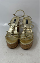 Load image into Gallery viewer, Nine West Womens Olander Gold-Tone Platform Ankle Strap Sandals Size 9M
