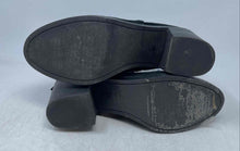 Load image into Gallery viewer, UGG Womens Black Round Toe Zipper Block Ankle Boots Size 9.5
