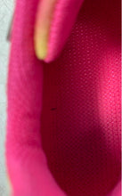 Load image into Gallery viewer, Fila Girls Fantom 6 Strap 3RM01935-140 White Pink Yellow Sneakers Shoes Size 3.5
