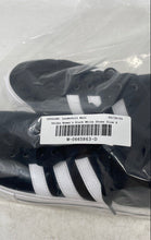 Load image into Gallery viewer, Adidas Mens Daily 4.0 IF4502 Black White Lace-Up Low Top Sneakers Shoes Size 6
