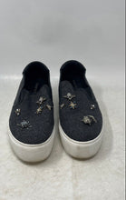 Load image into Gallery viewer, Kenneth Cole Womens Joanie Gray Rhinestone Platform Sneaker Shoes Size 9.5M
