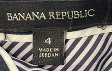 Load image into Gallery viewer, Banana Republic Mens Blue Flat Front Pockets Dress Pants Size 4
