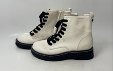 Load image into Gallery viewer, Madden Womens White And Black Leather Round Toe Lace-Up Combat Boots Size 7
