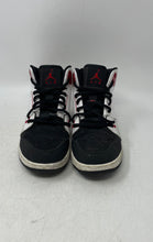 Load image into Gallery viewer, Nike Boys Air Jordan 1 Flight 2 631784-102 Black White Basketball Shoes Sz 4.5Y
