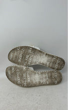Load image into Gallery viewer, Karl Lagerfeld Paris Womens White Gold-Tone Embellished Slip-On Slide Sandals 6
