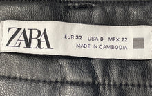 Load image into Gallery viewer, Zara Womens Black Leather 5-Pocket Design Straight Leg Ankle Pants Size 0
