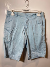 Load image into Gallery viewer, Armani Exchange Mens Light Blue Flat Front Pockets Chino Shorts Size 28
