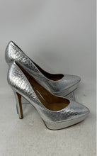 Load image into Gallery viewer, Steve Madden Womens Artist Silver-Tone Slip-On High Platform Heels Size 9.5B
