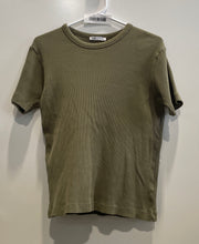 Load image into Gallery viewer, Zara Womens Green Ribbed Crew Neck Short Sleeve Regular Fit T-Shirt Size M
