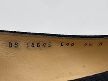 Load image into Gallery viewer, Authentic Salvatore Ferragamo Womens Black Block Pump Heels Size 9.5 B Damaged
