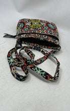 Load image into Gallery viewer, Vera Bradley Womens Multicolor Floral Print Inner Divider Crossbody Purse
