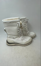 Load image into Gallery viewer, UGG Womens Adirondack III White Round Toe Lace-Up Rain Boots Size 7.5
