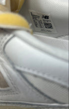 Load image into Gallery viewer, New Balance Unisex 550 BB550PWG White Lace-Up Sneaker Shoes Size M14 W15.5 D
