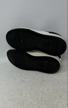 Load image into Gallery viewer, Madden Girl Womens Natalie White Black Low Top Lace-Up Sneaker Shoes Size 8.5
