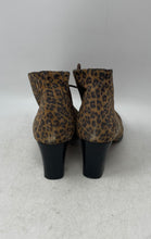 Load image into Gallery viewer, Pepe Jimenez Womens Brown Leopard Lace-Up Block Heel Ankle Booties Size 9M
