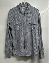 Load image into Gallery viewer, Levi's Mens Gray Plaid Cotton Pockets Long Sleeve Collared Button-Up Shirt Sz L

