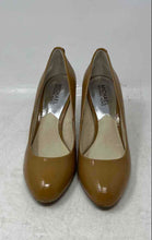 Load image into Gallery viewer, Michael Kors Womens Brown Patent Leather Slip-On Stiletto Pump Heels Size 7 M
