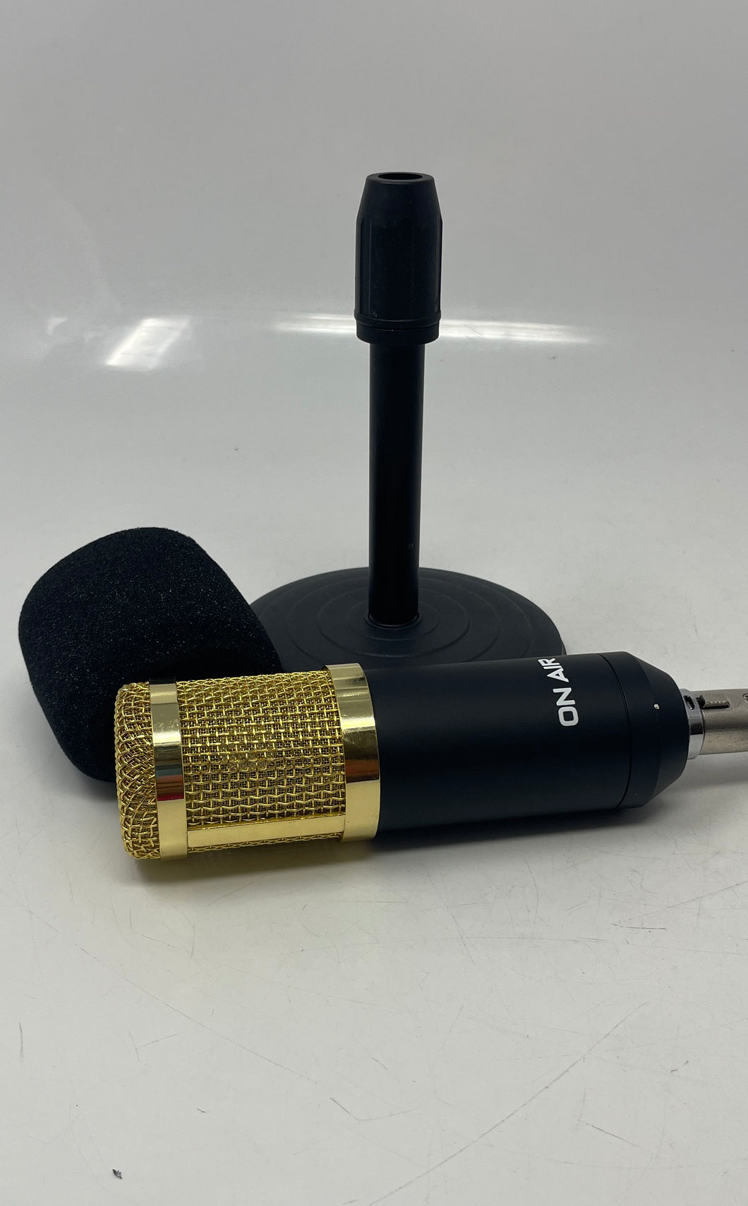 ReverbPro Condenser Microphone Shock Mount And Stand Not Tested