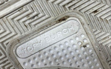 Load image into Gallery viewer, Authentic Tory Burch Womens Double T Howell Court White Sneaker Shoes Size 7.5M
