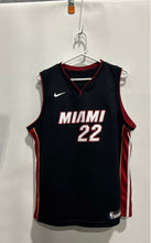 Load image into Gallery viewer, Nike Boys Black Miami Heat Jimmy Butler #22 Basketball-NBA Jersey Size XL 18/20
