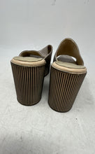 Load image into Gallery viewer, Bonavi Womens Gray Leather Slip-On Wedge Heel Platform Sandals Size 38
