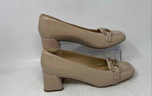 Load image into Gallery viewer, Clarks Womens Nyta45 Court 26181319 Beige Leather Slip-On Pump Heels Size 8.5
